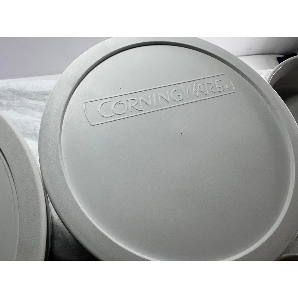 CorningWare French White Stoneware Bakeware Set‎ Fluted Bowls and Lids 7 Piece